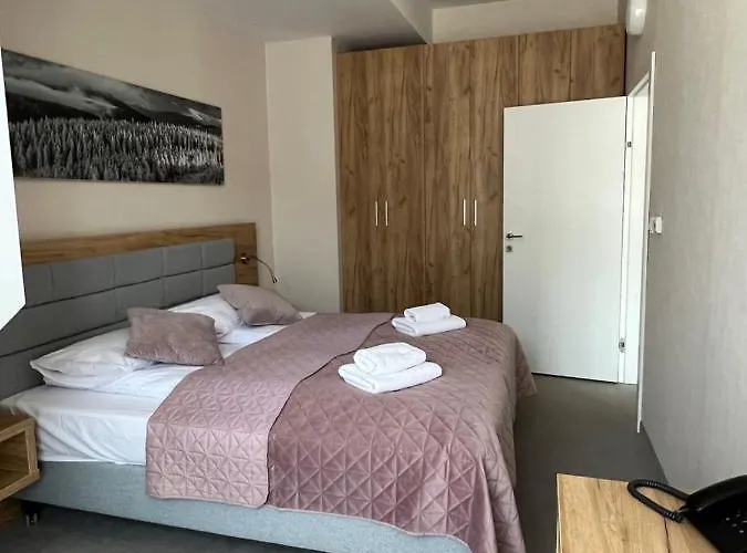 Czarna Gora 414 3* Sienna (Klodzko)